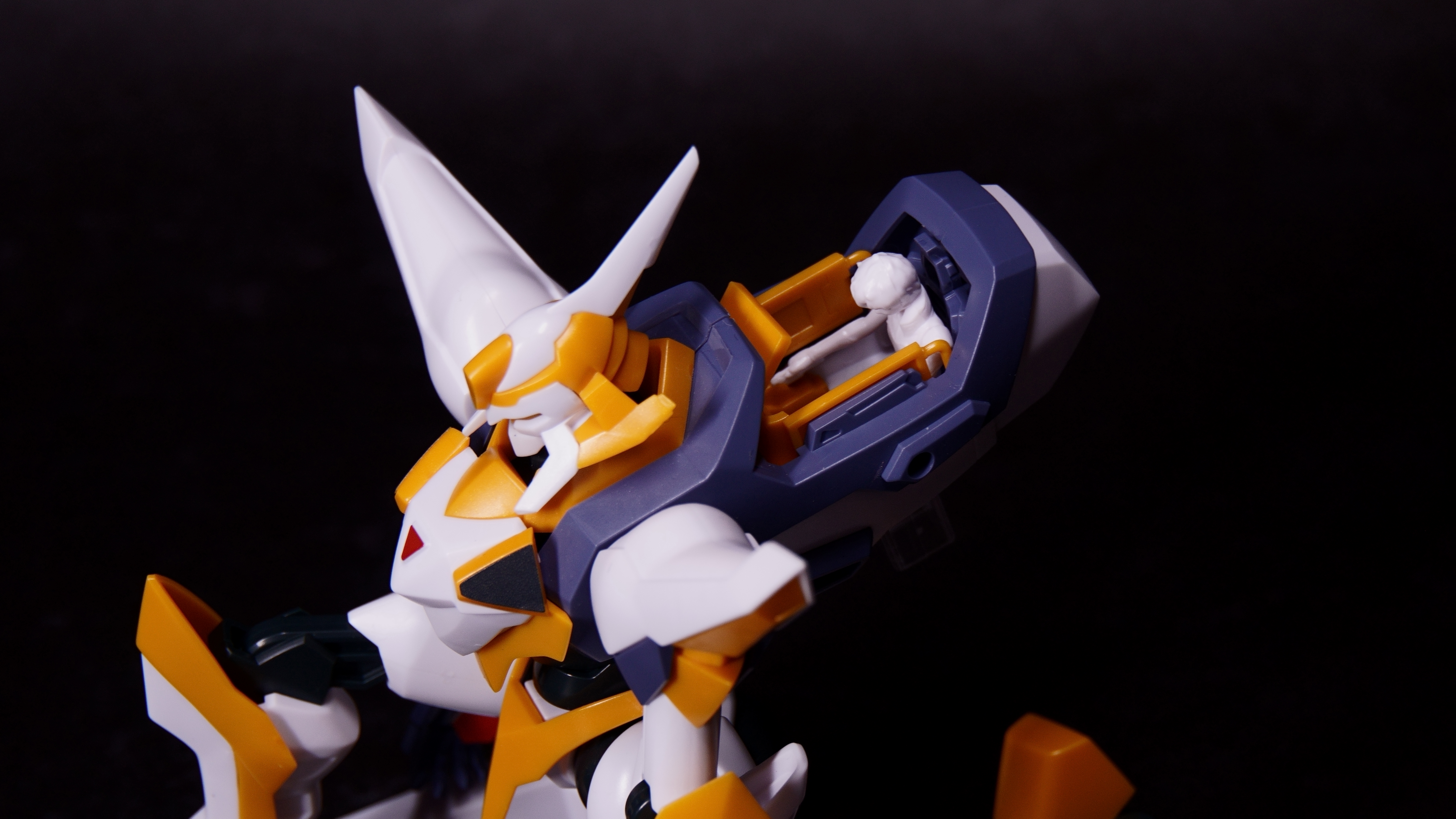 【Vol.12 Code Geass: Lelouch of the Rebellion R2 1/35 Mechanic Collection Lancelot Conquista】 Review 2
