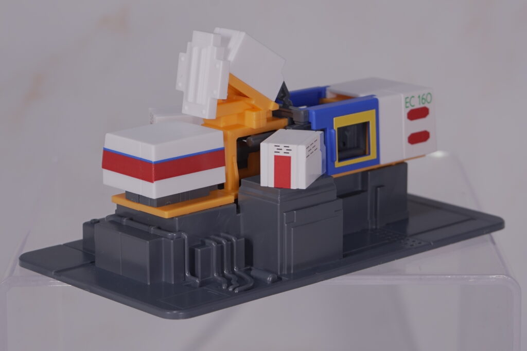 【Vol.35 Bandai Hobby Center Original 1/60 Electric 4-Color Injection Molding Machine】 Review