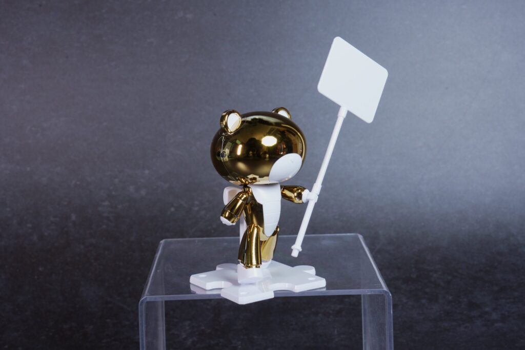 【Vol.49 HG Gundam Base Exclusive Petit’gguy Gold Top & Placard】 Review