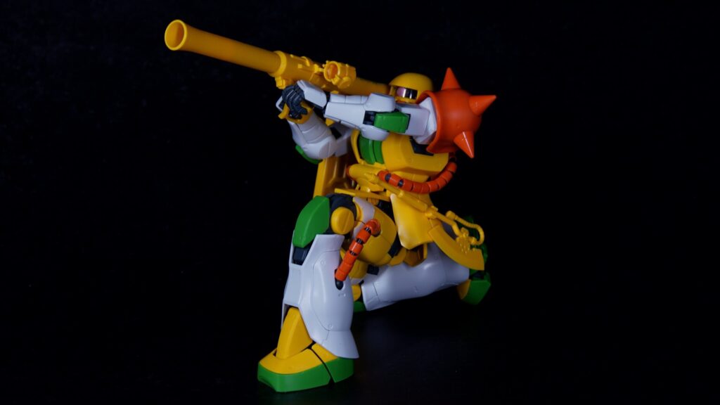 【Vol.08 MG 1/100 RIKO’S ZAKU (Plastic Model and RIKO Ver.)】 Review