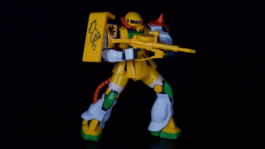 【Vol.08 MG 1/100 RIKO’S ZAKU (Plastic Model and RIKO Ver.)】 Review