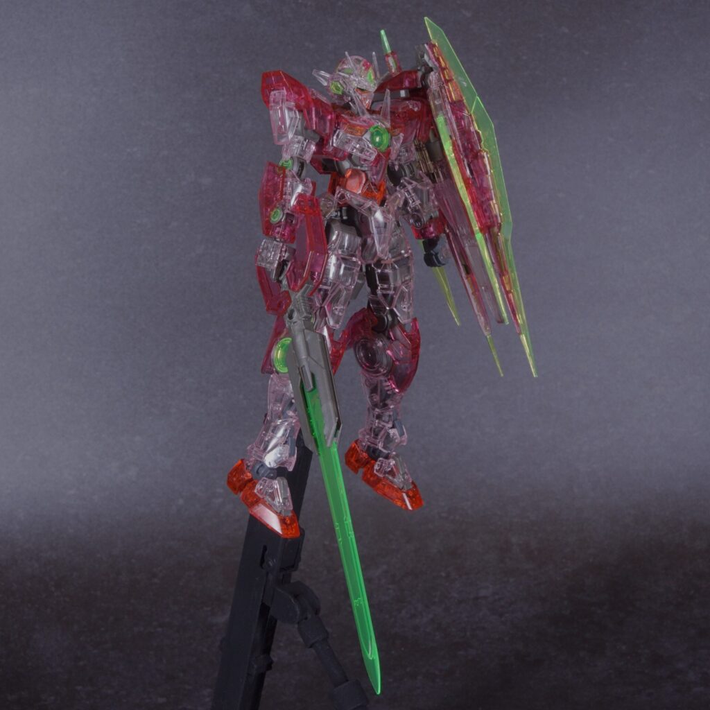 【vol.28 ガンプラ RG 1/144 ガンダムベース限定 ダブルオークアンタ［トランザムクリア］レビュー｜クリア越しに見える内部フレームが想像以上だった