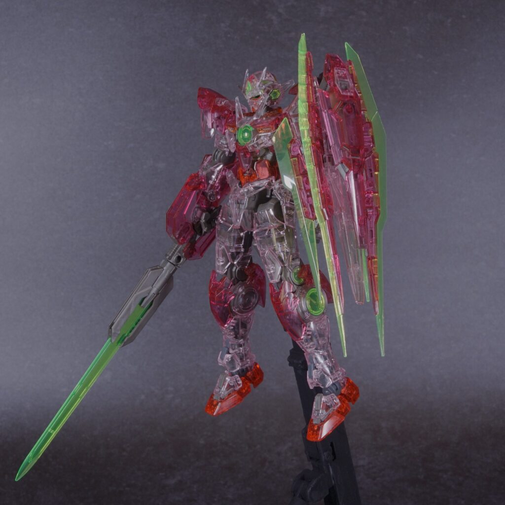 【vol.28 ガンプラ RG 1/144 ガンダムベース限定 ダブルオークアンタ［トランザムクリア］レビュー｜クリア越しに見える内部フレームが想像以上だった