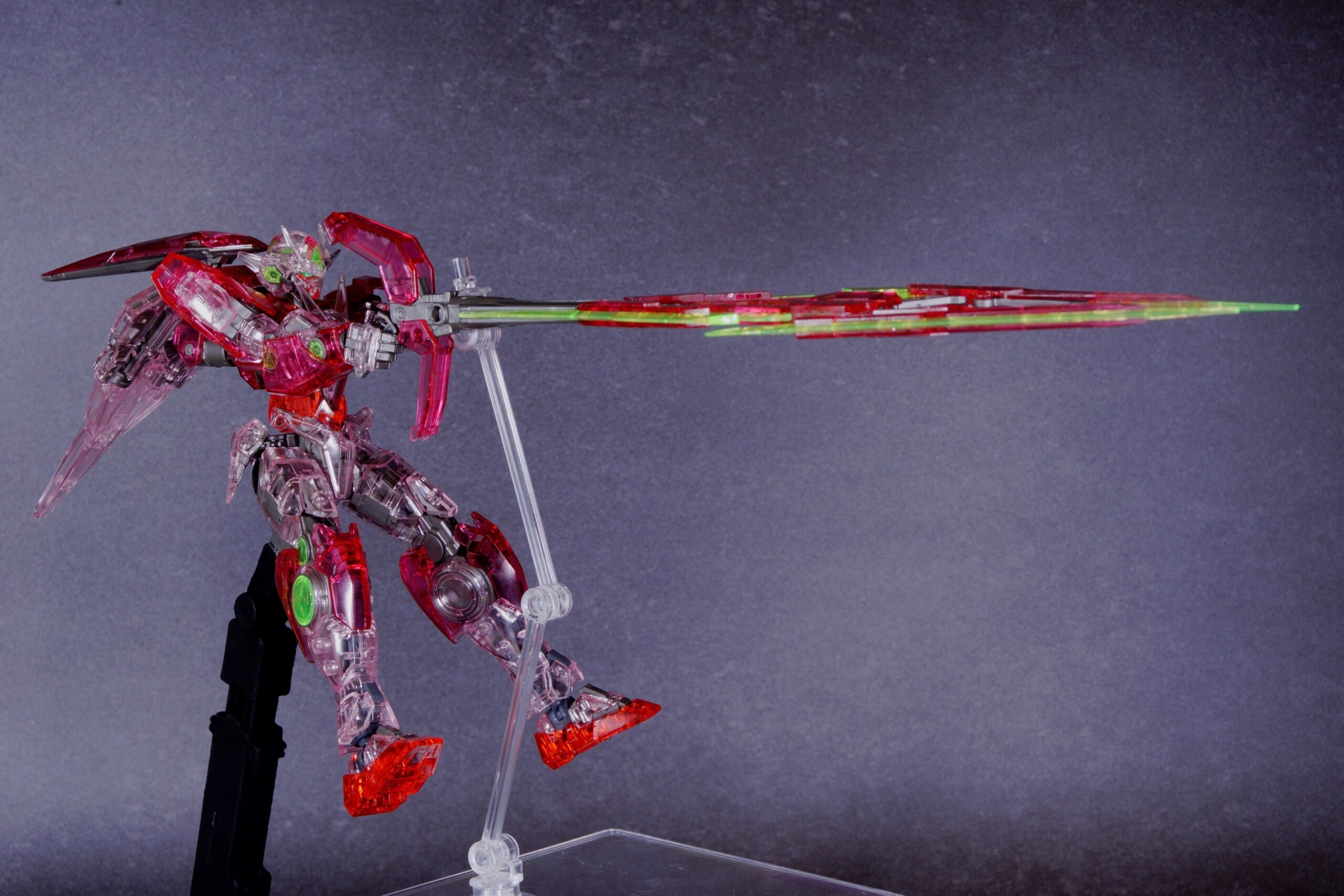RG ダブルオークアンタ トランザムクリア レビュー｜ガンダムベース