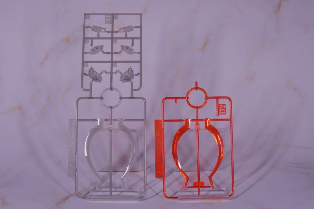 【Vol.20 HG 1/144 Gundam Sandrock [Clear Color]】 Review