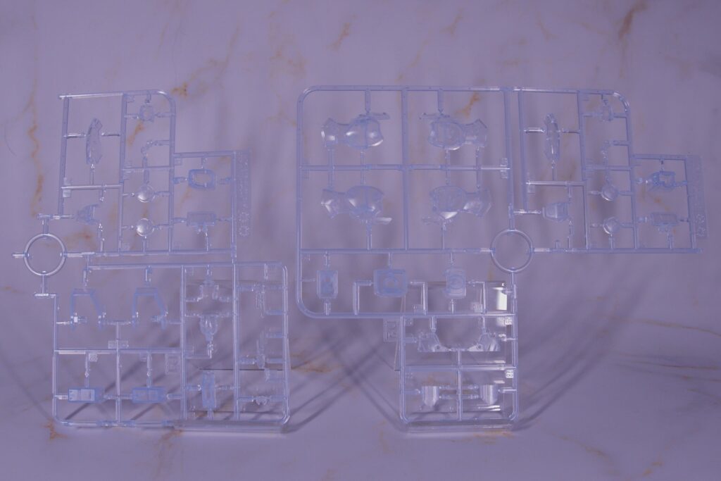 【Vol.19 Gunpla HG 1/144 Gundam Heavyarms [Clear Color]】 Review