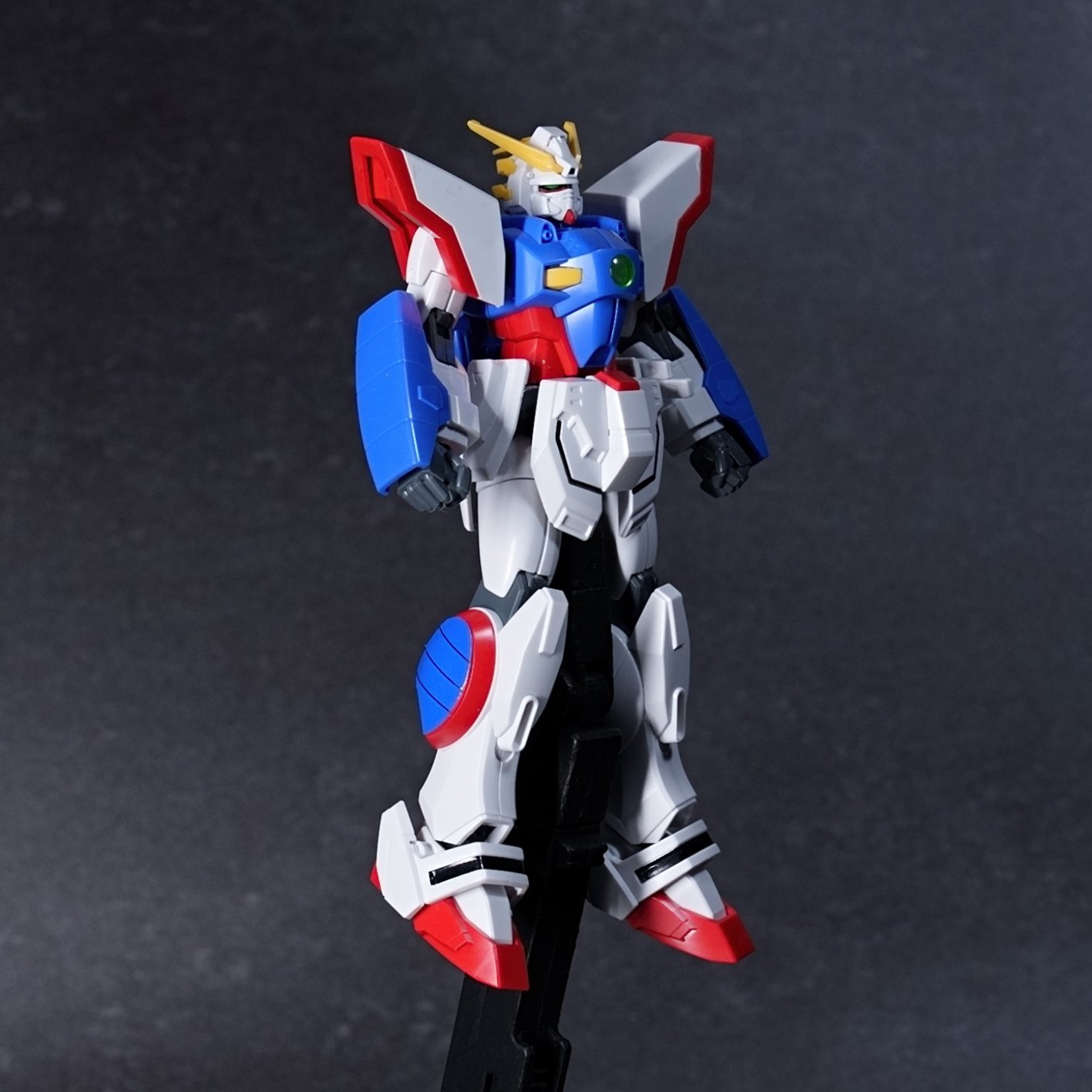 HGFC 1/144 シャイニングガンダム 完成品 各アングル